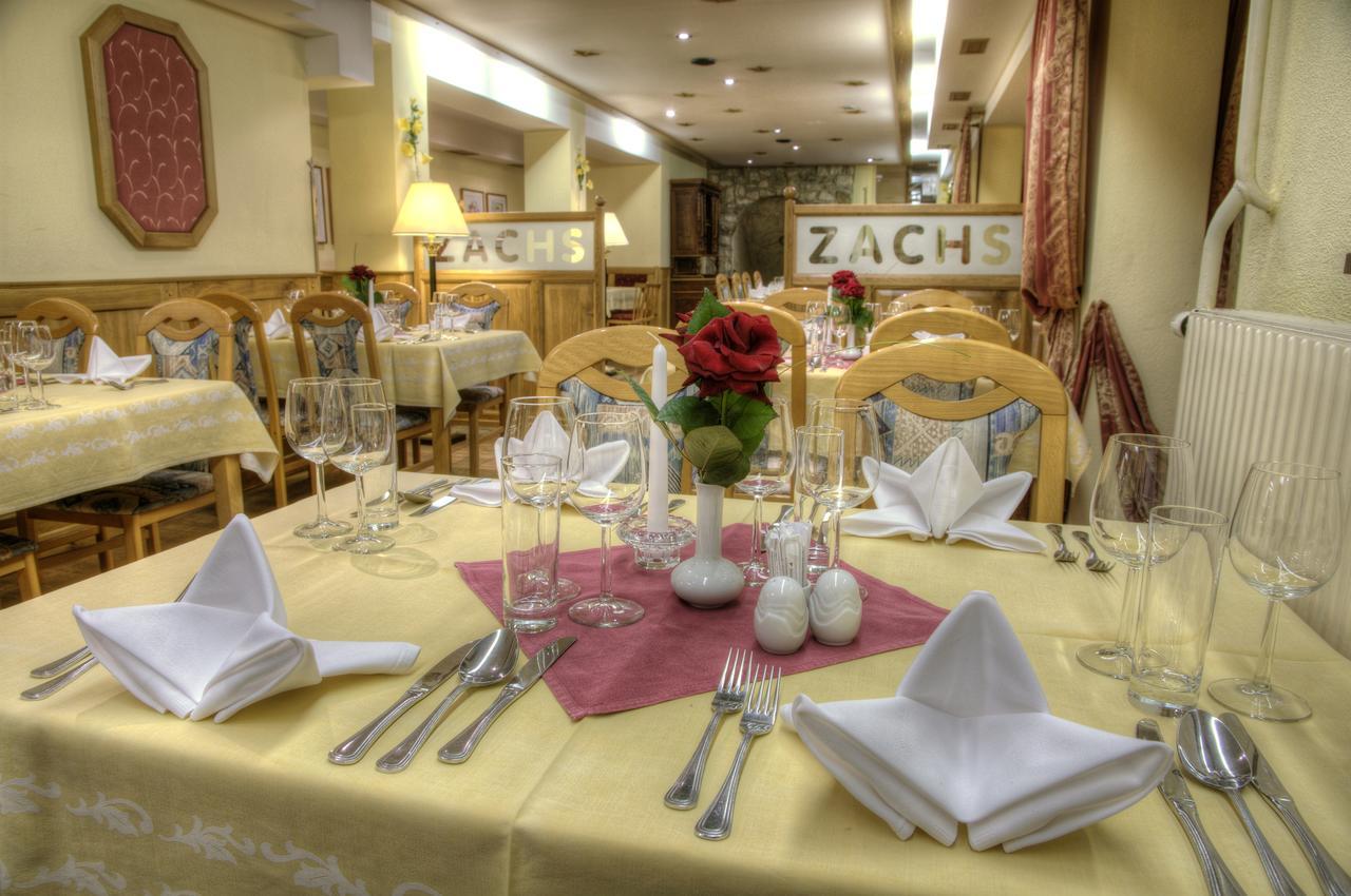 Hotel Zachs Sankt Margarethen im Burgenland Luaran gambar